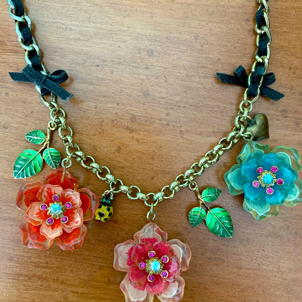 Betsey Johnson - Floral Necklace